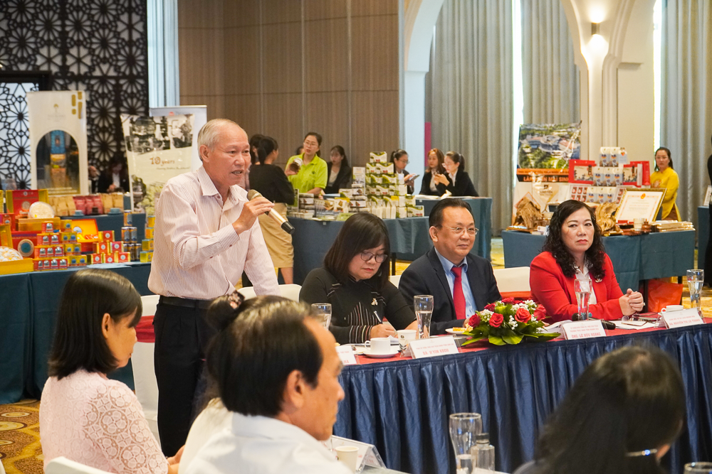 Khánh Hòa ‘bắt tay’ Đắk Lắk hợp tác phát triển du lịch Khánh Hòa ‘bắt tay’ Đắk Lắk hợp tác phát triển du lịch