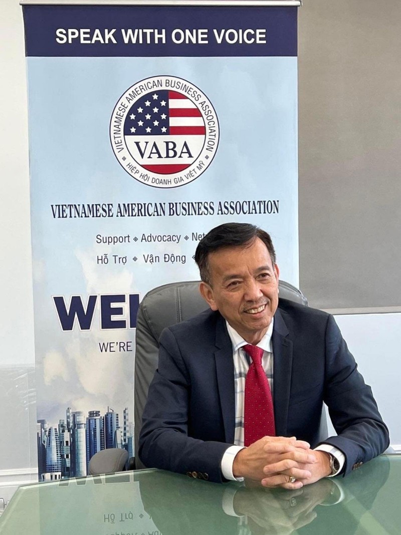 David Dương – “Tỷ phú rác” trên đất Mỹ khởi nghiệp với 700 USD David Dương – “Tỷ phú rác” trên đất Mỹ khởi nghiệp với 700 USD