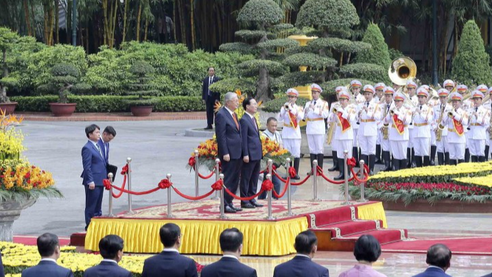 Chủ tịch nước Võ Văn Thưởng và Tổng thống Kazakhstan Kassym-Jomart Tokayev Chủ tịch nước Võ Văn Thưởng và Tổng thống Kazakhstan Kassym-Jomart Tokayev