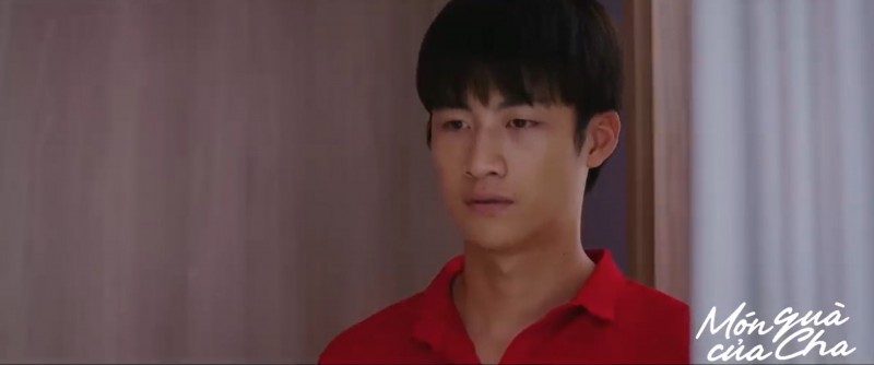 Hiếu vô tình nghe được chuyện giữa bà Thủy và Quyên (con gái). Ảnh chụp màn hình Hiếu vô tình nghe được chuyện giữa bà Thủy và Quyên (con gái). Ảnh chụp màn hình