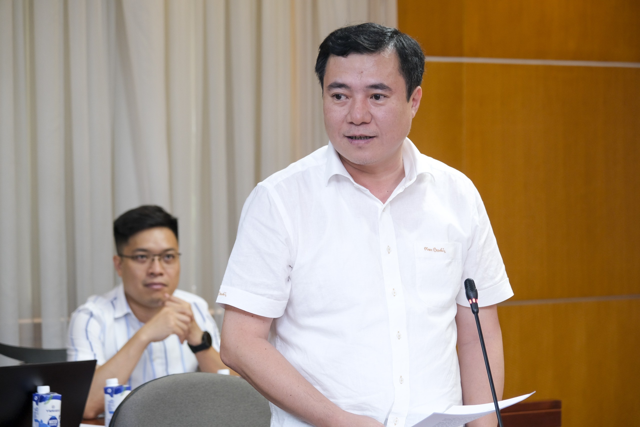 Bộ trưởng Nguyễn Hồng Diên họp với các tập đoàn, tổng công ty về cung ứng năng lượng cho nền kinh tế Bộ trưởng Nguyễn Hồng Diên họp với các tập đoàn, tổng công ty về cung ứng năng lượng cho nền kinh tế