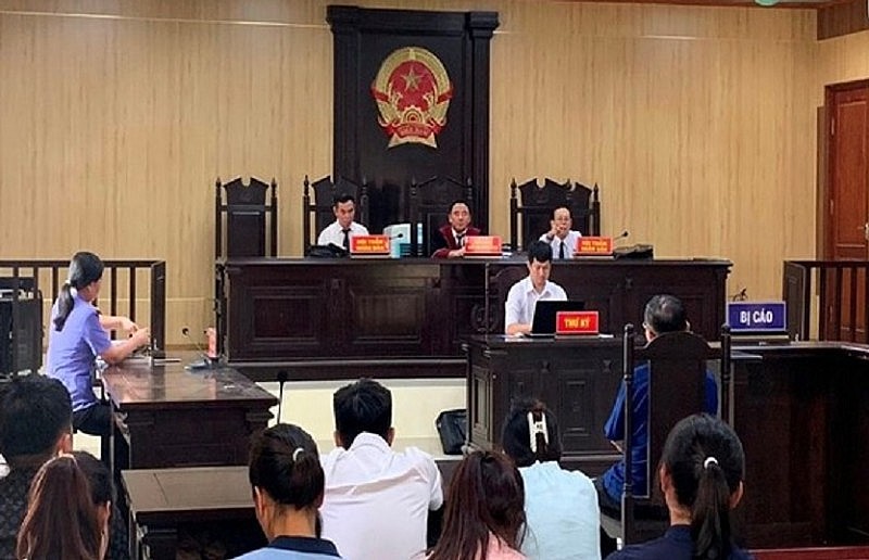 Thanh Hóa: Trục lợi xét nghiệm COVD-19, cựu Giám đốc Trung tâm y tế lĩnh án 30 tháng tù Thanh Hóa: Trục lợi xét nghiệm COVD-19, cựu Giám đốc Trung tâm y tế lĩnh án 30 tháng tù