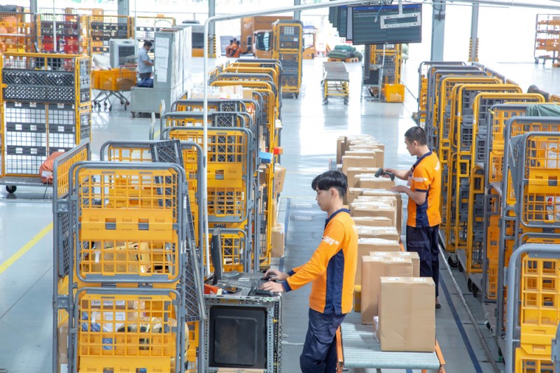 Vietnam Post đã quan tâm đến xu hướng xanh trong dịch vụ chuyển phát bưu chính - Ảnh Vietnam Post Vietnam Post đã quan tâm đến xu hướng xanh trong dịch vụ chuyển phát bưu chính - Ảnh Vietnam Post