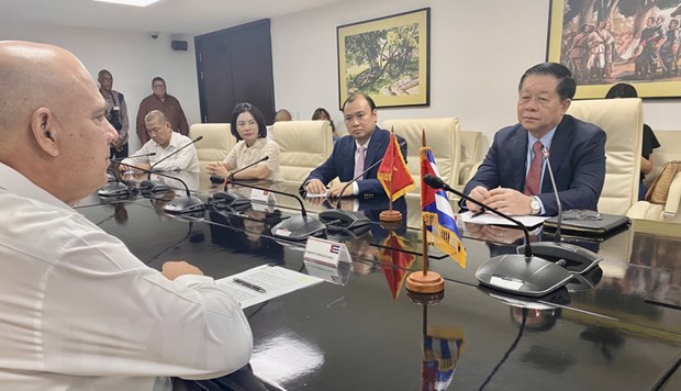 Những đóng góp của Bác Hồ và lãnh tụ Fidel trong quan hệ Việt Nam-Cuba hình ảnh 2 Nhung dong gop cua Bac Ho va lanh tu Fidel trong quan he Viet Nam-Cuba hinh anh 2