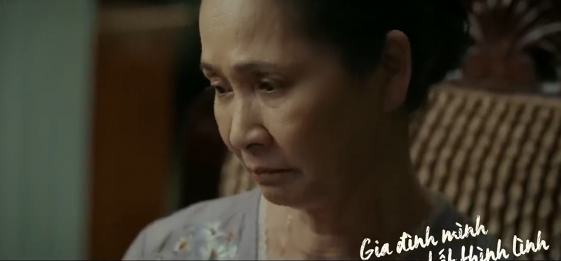 Bà Cúc áy náy khi thực hiện