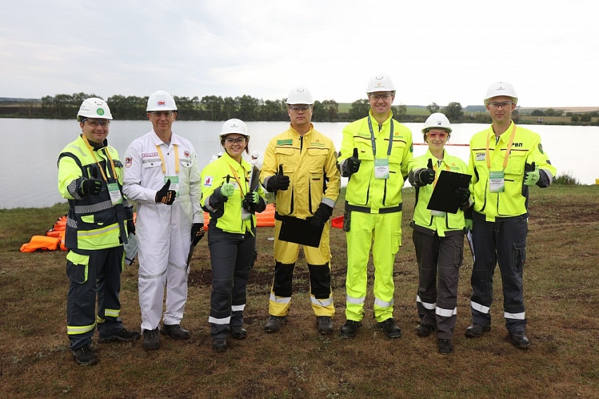 Vietsovpetro đạt thành tích cao tại Hội thi tay nghề giỏi AO Zarubezhneft năm 2023 Vietsovpetro đạt thành tích cao tại Hội thi tay nghề giỏi AO Zarubezhneft năm 2023