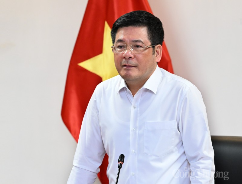 Bộ Công Thương: Triển khai các giải pháp đảm bảo không đứt gãy chuỗi cung ứng năng lượng trong năm 2024