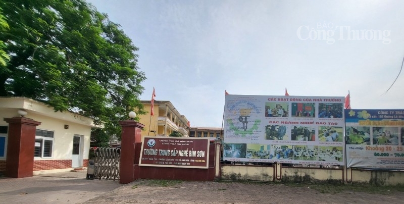 Bài 2: Trường trung cấp nghề Bỉm Sơn “bắt tay” Công ty Toàn Cầu ký hợp đồng “mua bán học sinh”