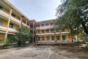 Bài 2: Sau nghi án ‘mua bán học sinh’, bất ngờ xuất hiện công ty thứ ba tự nguyện trả tiền