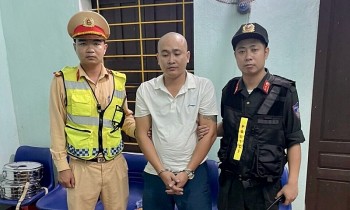 Thanh Hóa: Bắt giữ đối tượng vận chuyển trái phép gần 30 kg pháo hoa