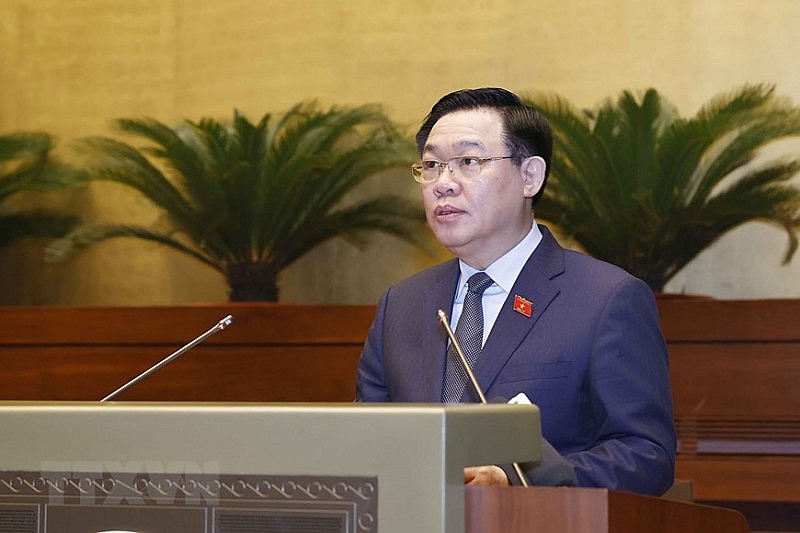 ủ tịch Quốc hội Vương Đình Huệ phát biểu khai mạc Hội nghị đại biểu Quốc hội hoạt động chuyên trách lần thứ 4, nhiệm kỳ Quốc hội khóa XV để thảo luận một số nội dung trình Quốc hội tại Kỳ họp thứ 6. (Ảnh: Doãn Tấn/TTXVN) ủ tịch Quốc hội Vương Đình Huệ phát biểu khai mạc Hội nghị đại biểu Quốc hội hoạt động chuyên trách lần thứ 4, nhiệm kỳ Quốc hội khóa XV để thảo luận một số nội dung trình Quốc hội tại Kỳ họp thứ 6. (Ảnh: Doãn Tấn/TTXVN)