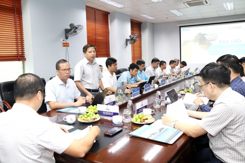 Ông Nguyễn Tuấn Anh - Chủ tịch HĐQT Công ty CP Phần Nhiệt điện Quảng Ninh phát biểu Ông Nguyễn Tuấn Anh - Chủ tịch HĐQT Công ty CP Phần Nhiệt điện Quảng Ninh phát biểu