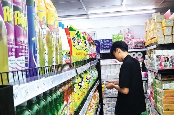 Dịp nghỉ lễ Quốc Khánh 2/9: Siêu thị rầm rộ khuyến mại