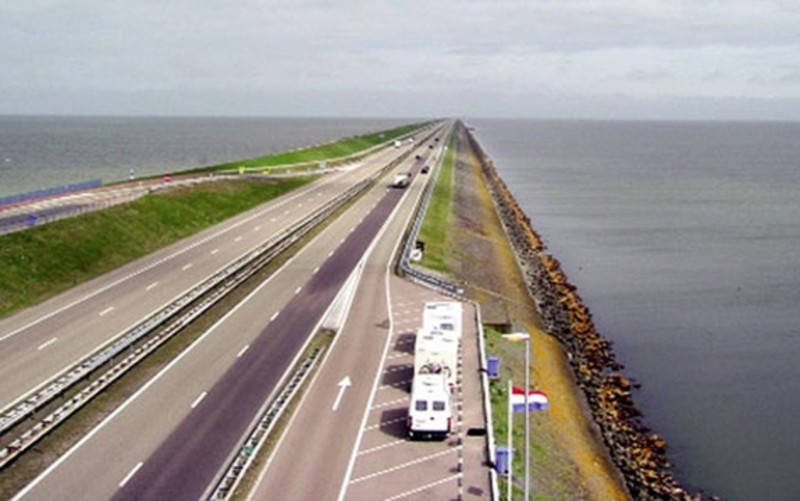 Thái Bình: Đừng để lỡ cơ hội vàng phát triển với “mặt tiền biển Đông” Thái Bình: Đừng để lỡ cơ hội vàng phát triển với “mặt tiền biển Đông”