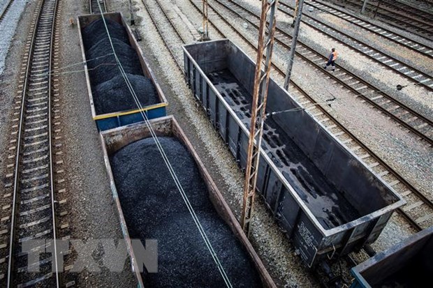 Thế giới vẫn phụ thuộc vào than dù lo ngại về biến đổi khí hậu tăng Thế giới vẫn phụ thuộc vào than dù lo ngại về biến đổi khí hậu tăng