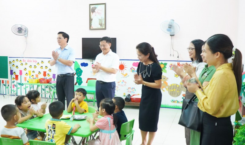 Vì sao tình trạng giáo viên xin nghỉ việc ngày một gia tăng?