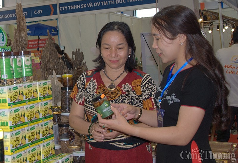 Hơn 100 doanh nghiệp kết nối trực tiếp với các tập đoàn bán lẻ lớn và hệ thống phân phối