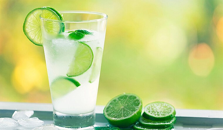 uống một cốc nước chanh còn nâng cao hệ miễn dịch, thư giãn tinh thần uống một cốc nước chanh còn nâng cao hệ miễn dịch, thư giãn tinh thần