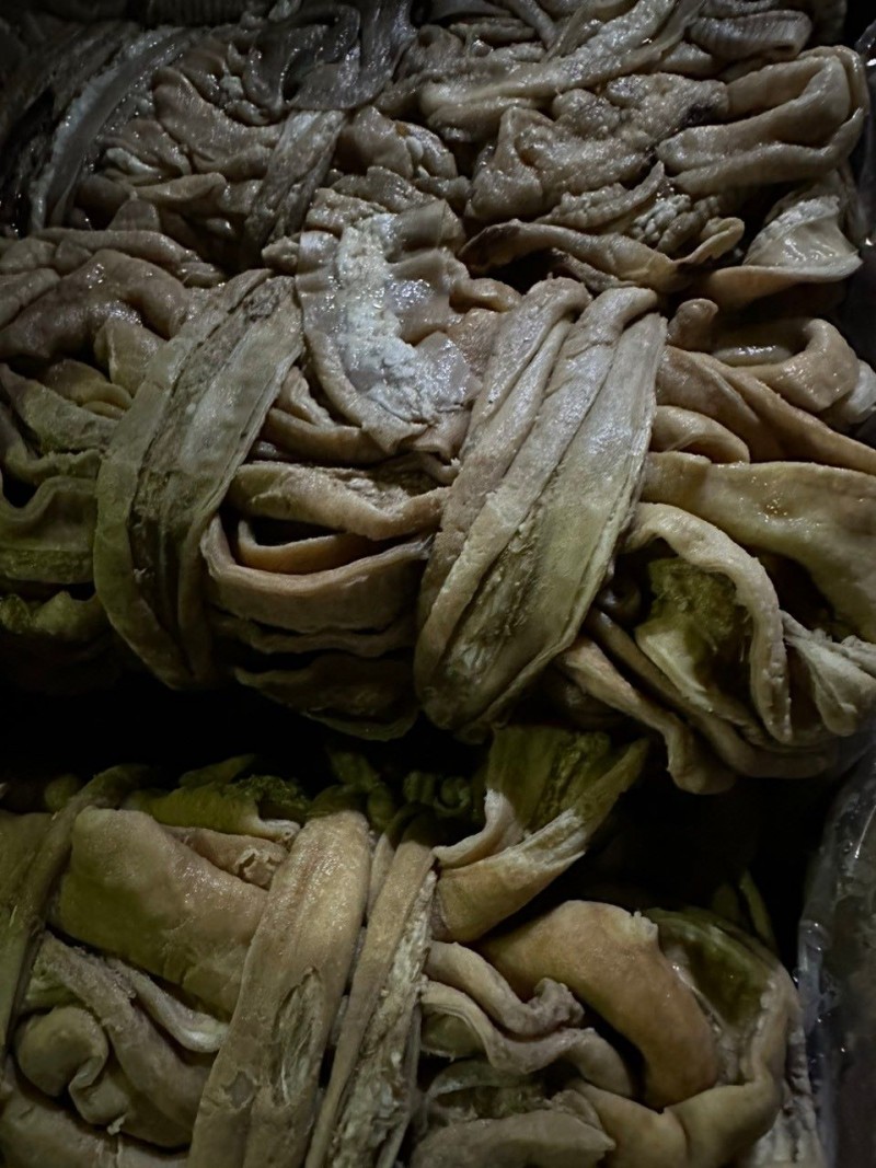 Thu giữ 1.400kg lòng bò đông lạnh không rõ nguồn gốc, xuất xứ ở Cao Bằng Thu giữ 1.400kg lòng bò đông lạnh không rõ nguồn gốc, xuất xứ ở Cao Bằng