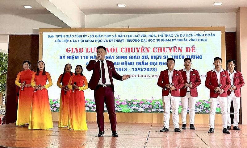 Giao lưu, nói chuyện chuyên đề về nhà khoa học quân sự tài năng Trần Đại Nghĩa Giao lưu, nói chuyện chuyên đề về nhà khoa học quân sự tài năng Trần Đại Nghĩa