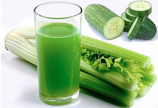 Nước ép cần tây và dưa leo bổ sung nhiều vitamin cho cơ thể