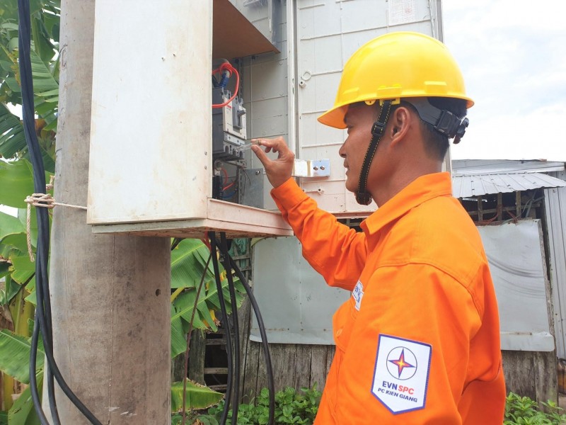 PC Kiên Giang triển khai kế hoạch thay đổi lịch ghi chỉ số công tơ điện PC Kiên Giang triển khai kế hoạch thay đổi lịch ghi chỉ số công tơ điện