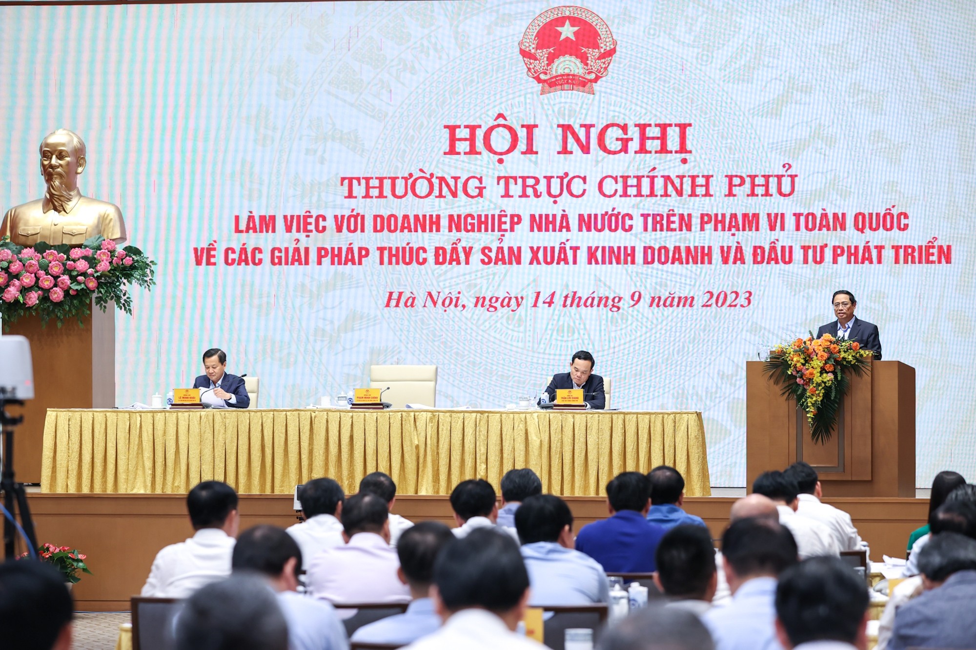 Thủ tướng: Doanh nghiệp Nhà nước phát huy vai trò tiên phong, dẫn dắt, mở đường
