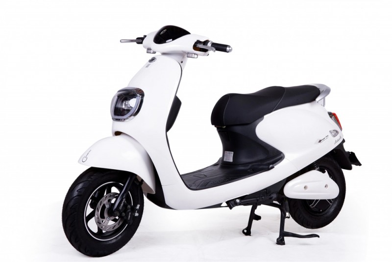 Hướng dẫn sạc xe đạp, máy điện đúng cách để tránh rủi ro cháy nổ Hướng dẫn sạc xe đạp, máy điện đúng cách để tránh rủi ro cháy nổ