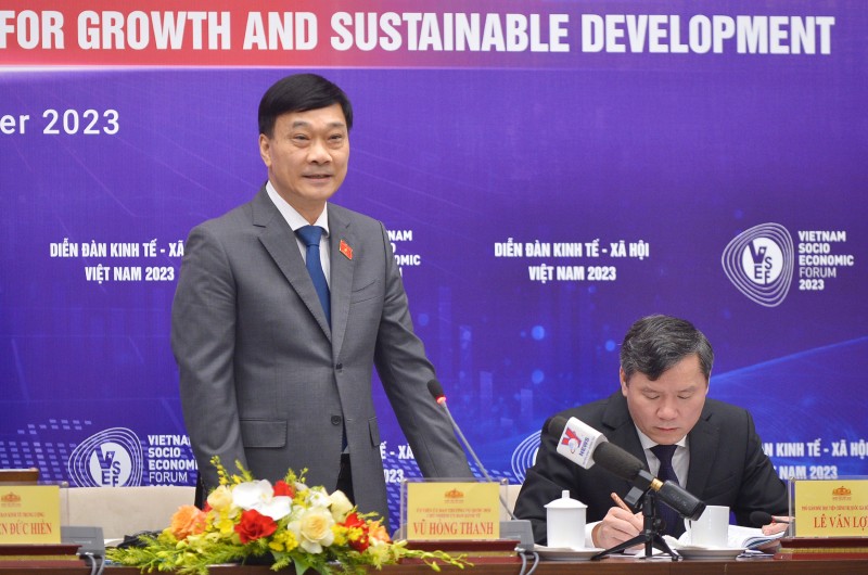 Chủ nhiệm Ủy ban Kinh tế: Bức tranh kinh tế có cả gam màu sáng lẫn gam màu tối Chủ nhiệm Ủy ban Kinh tế: Bức tranh kinh tế có cả gam màu sáng lẫn gam màu tối