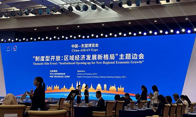 Đàm phán nâng cấp FTA ASEAN - Trung Quốc 3.0 dự kiến hướng tới các lĩnh vực công nghiệp mới nổi Đàm phán nâng cấp FTA ASEAN - Trung Quốc 3.0 dự kiến hướng tới các lĩnh vực công nghiệp mới nổi