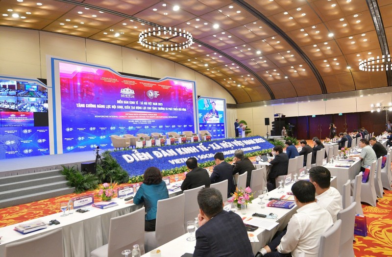 Chủ tịch Quốc hội: Cần phải “làm mới” các động lực tăng trưởng cũ Chủ tịch Quốc hội: Cần phải “làm mới” các động lực tăng trưởng cũ