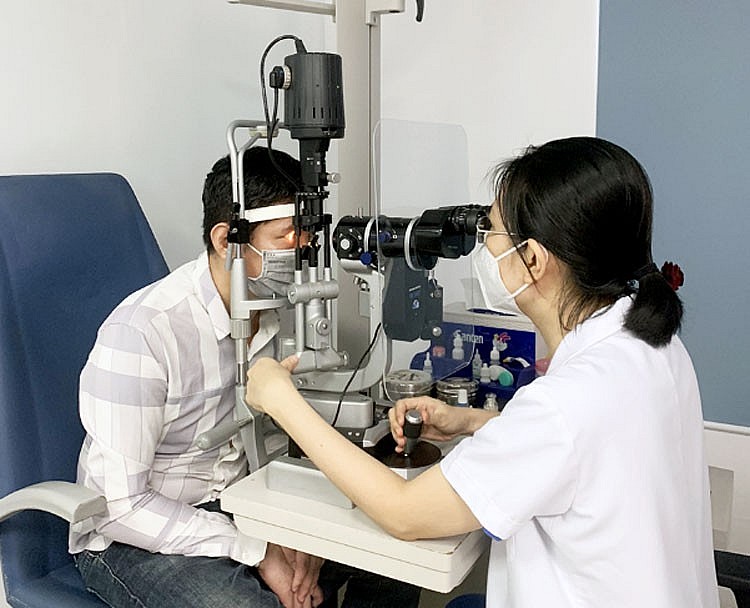 Tại sao phải bóc giả mạc ở mắt khi điều trị đau mắt đỏ? Tại sao phải bóc giả mạc ở mắt khi điều trị đau mắt đỏ?