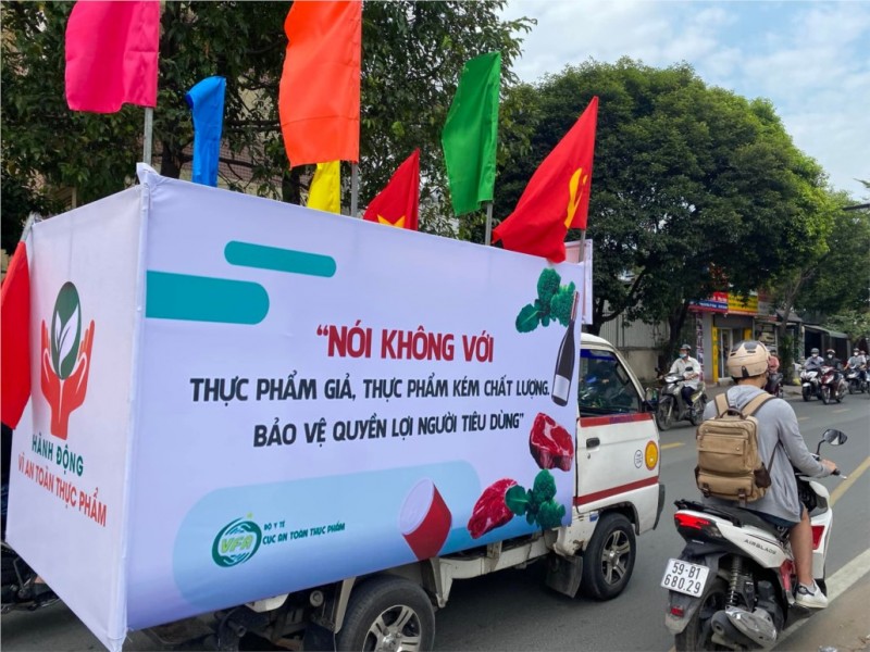 XE LOA DIỄU HÀNH TRÊN ĐỊA BÀN PHƯỜNG LINH TRUNG, HƯỞNG ỨNG