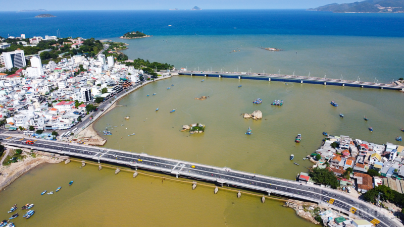 Khánh Hòa: Chính thức đưa vào khai thác cầu Xóm Bóng Khánh Hòa: Chính thức đưa vào khai thác cầu Xóm Bóng