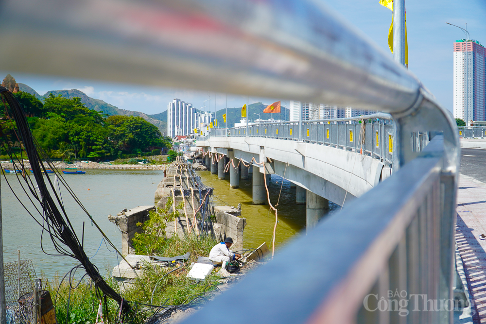 Khánh Hòa: Chính thức đưa vào khai thác cầu Xóm Bóng Khánh Hòa: Chính thức đưa vào khai thác cầu Xóm Bóng