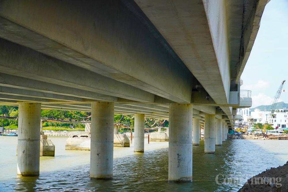 Khánh Hòa: Chính thức đưa vào khai thác cầu Xóm Bóng Khánh Hòa: Chính thức đưa vào khai thác cầu Xóm Bóng