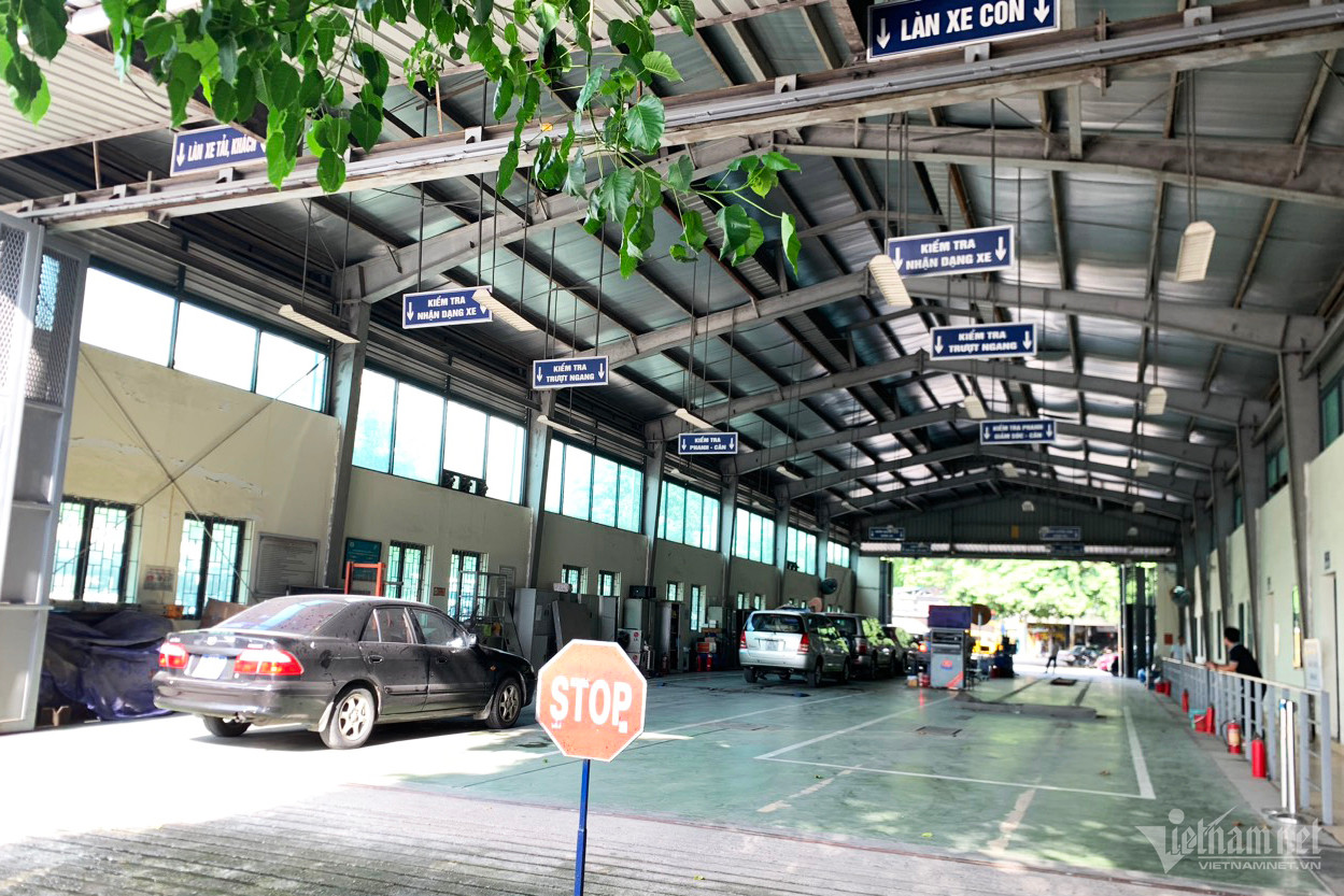 Trung tâm đăng kiểm đìu hiu, mỗi tháng lỗ cả trăm triệu Trung tâm đăng kiểm đìu hiu, mỗi tháng lỗ cả trăm triệu