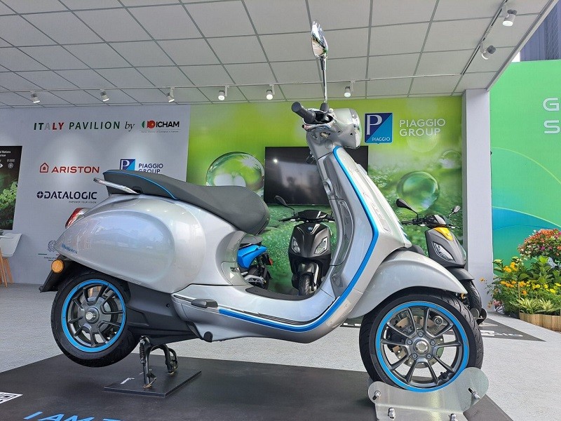 Xe điện Vespa Elettrica 2023 sắp bán tại Việt Nam với số lượng giới hạn Xe điện Vespa Elettrica 2023 sắp bán tại Việt Nam với số lượng giới hạn