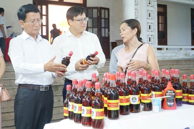 Đà Nẵng: Khai mạc phiên chợ hàng Việt năm 2023 Đà Nẵng: Khai mạc phiên chợ hàng Việt năm 2023