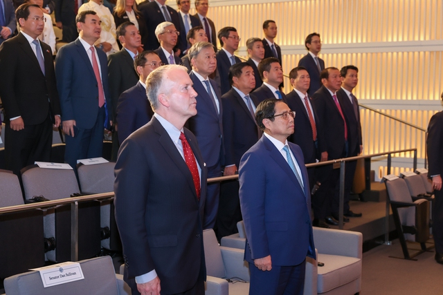 Những chuyến bay đêm và vị thế, vai trò Việt Nam với những cơ hội mang tầm chiến lược - Ảnh 3. Những chuyến bay đêm và vị thế, vai trò Việt Nam với những cơ hội mang tầm chiến lược - Ảnh 3.