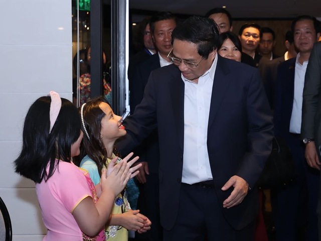 Những chuyến bay đêm và vị thế, vai trò Việt Nam với những cơ hội mang tầm chiến lược - Ảnh 21. Những chuyến bay đêm và vị thế, vai trò Việt Nam với những cơ hội mang tầm chiến lược - Ảnh 21.