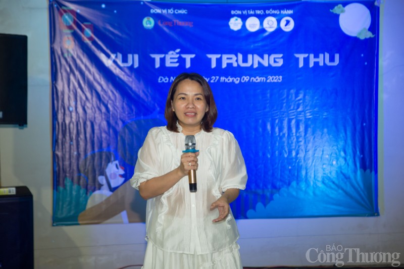 Đà Nẵng: Trao quà cho các cháu thiếu nhi con công nhân, người lao động có hoàn cảnh khó khăn