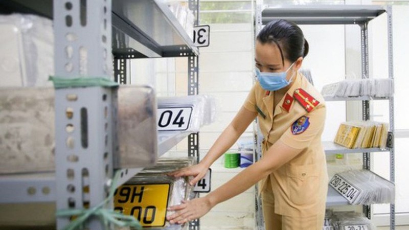 Đấu giá 60 biển số xe ô tô đẹp được vào sáng 29/9 Đấu giá 60 biển số xe ô tô đẹp được vào sáng 29/9