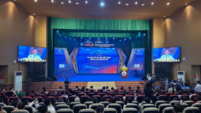 Dữ liệu số và liên kết vùng trong chuyển đổi số