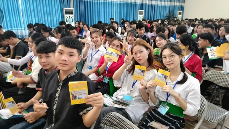 Thanh Hóa: Tuyên truyền pháp luật về trật tự, an toàn giao thông trong học đường Thanh Hóa: Tuyên truyền pháp luật về trật tự, an toàn giao thông trong học đường