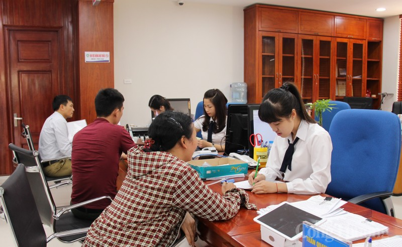 Bài 3: Vững bước trên con đường mới Bài 3: Vững bước trên con đường mới