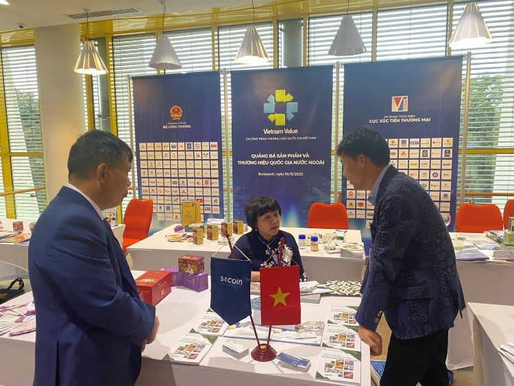 Quảng bá Chương trình Thương hiệu Quốc gia và các sản phẩm Thương hiệu Quốc gia Việt Nam tại Châu Âu