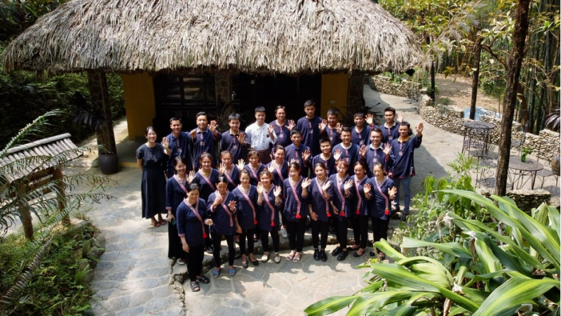 Niềm vui của các nhân viên tại Panhou Retreat Niềm vui của các nhân viên tại Panhou Retreat