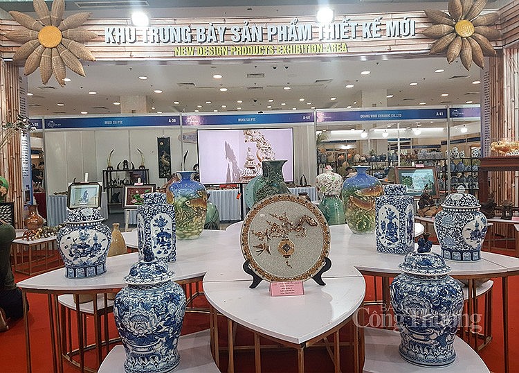 Khu trưng bày sản phẩm, thiết kế mới Khu trưng bày sản phẩm, thiết kế mới
