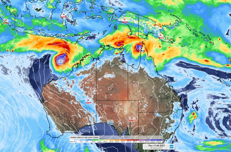 Ra mắt hệ thống cảnh báo sớm dông sét, mưa lũ Ra mắt hệ thống cảnh báo sớm dông sét, mưa lũ